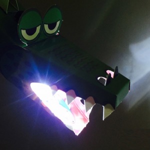 손전등만들기(5인용)  /전광판의 원리 악어 모양 종이 손전지 LED 플래시 만들기
